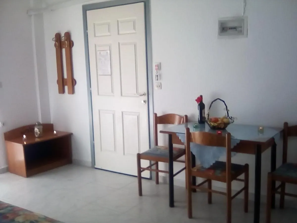 Sofi-Fellia Apartment Pefkochori